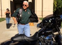 VEEP and his streetglide....jpg VEEP and his streetglide....jpg