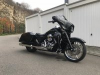 Streetglide1.jpg